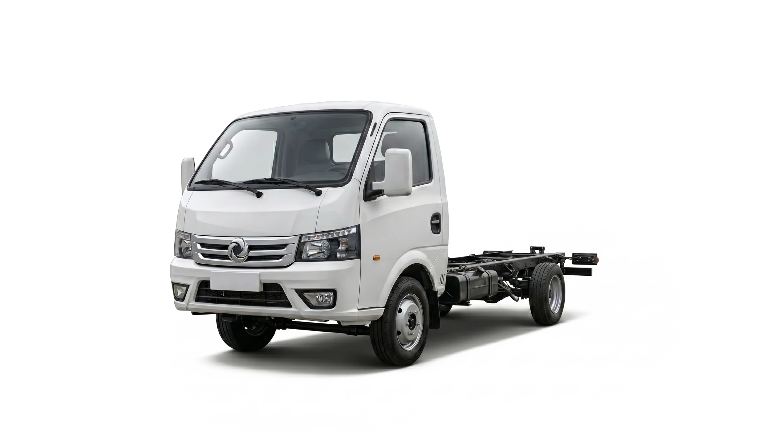 Vista tres cuartos izquierda del Makro Z-2.6T Chasis